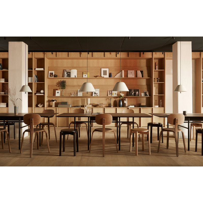 Snaregade Dining Table, Black, Black Oak