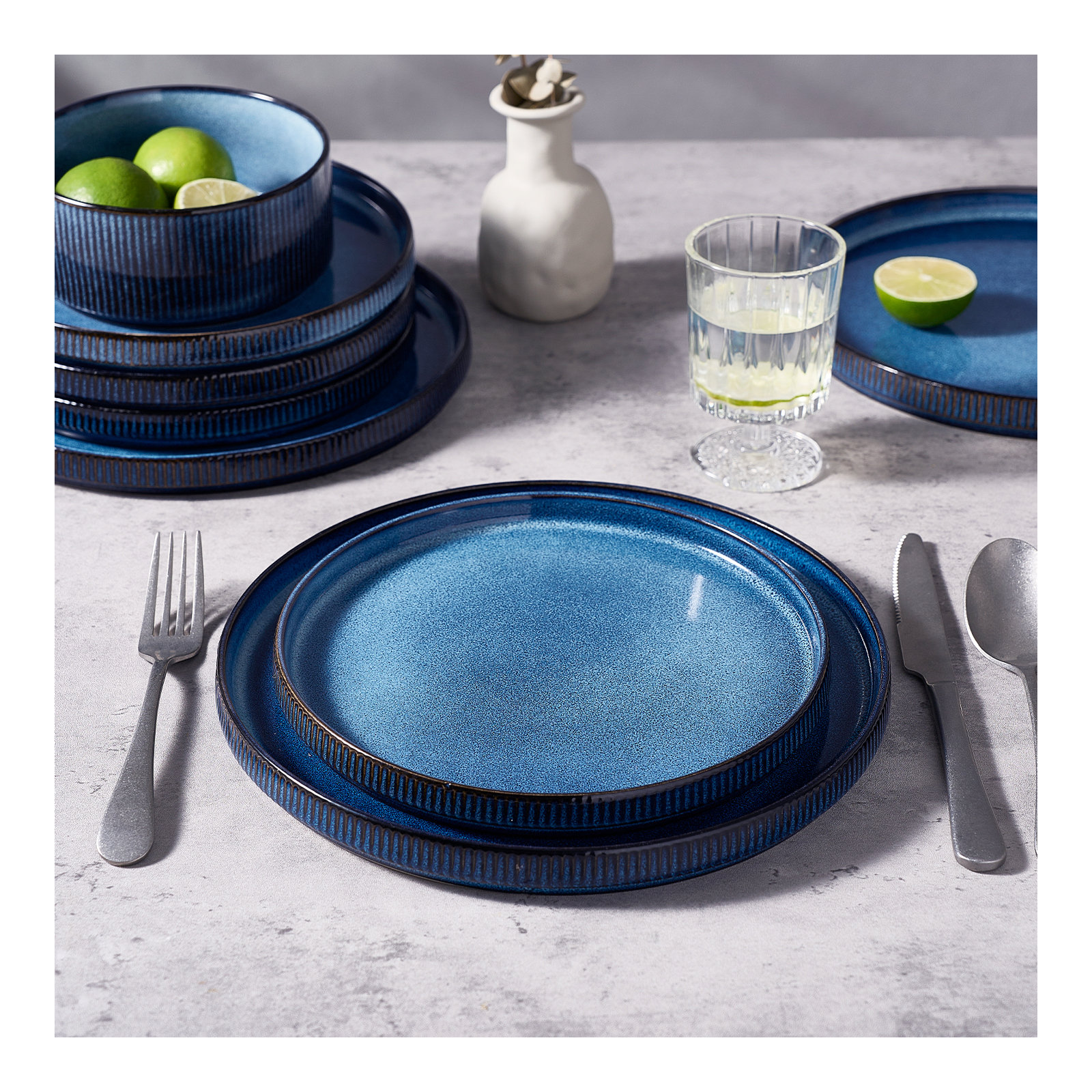Joss & Main 10" Stoneware Dinner Plate, Nebulas Blue
