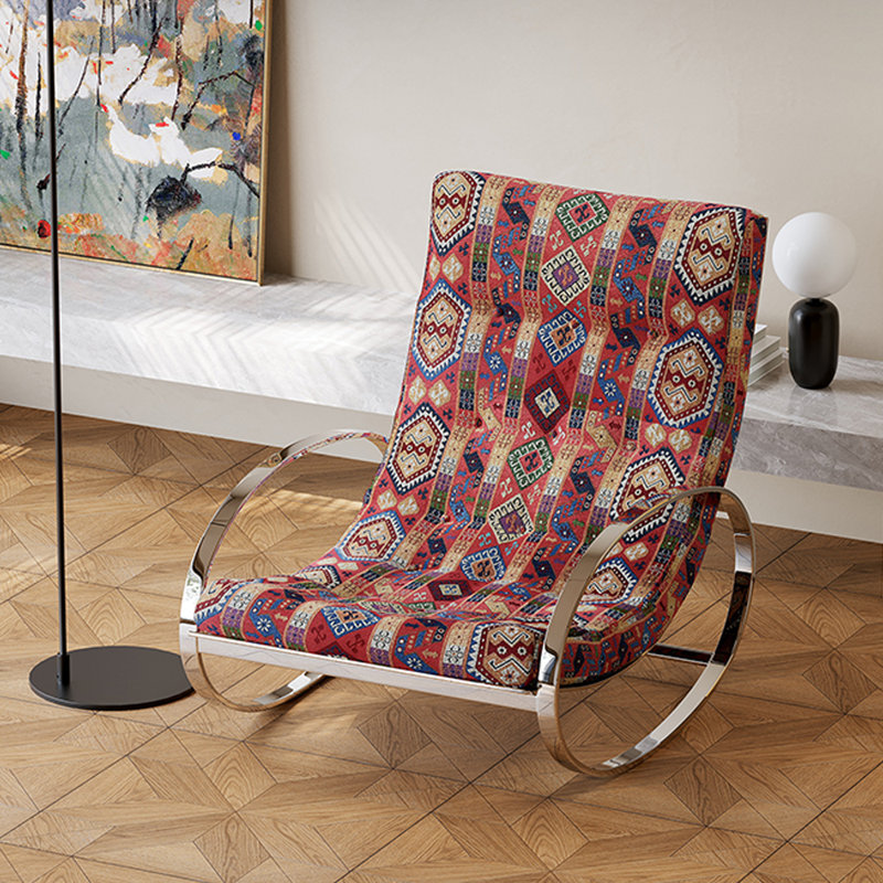 Chaise berçante confortable en coton et lin