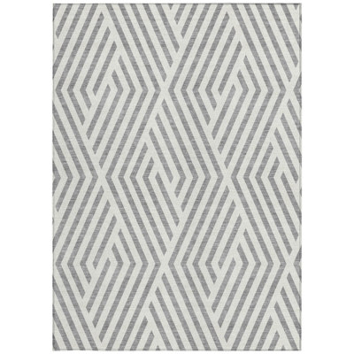 HomeRoots 9' X 12' Gray And Ivory Geometric Washable Indoor Outdoor Area Rug