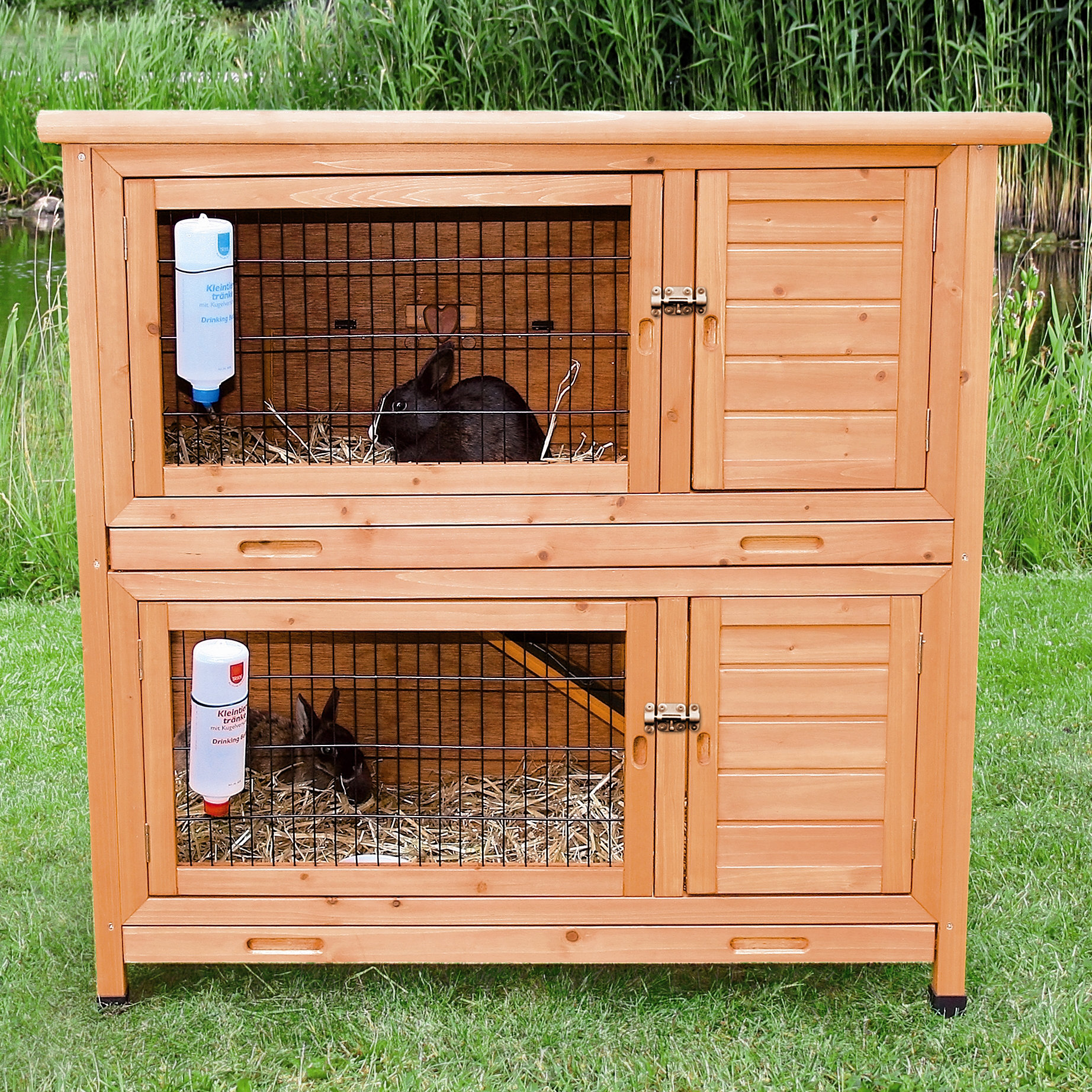 TRIXIE Double Rabbit Hutch, 2-Story with Ramp, Flat-Hinged Roof, for ...