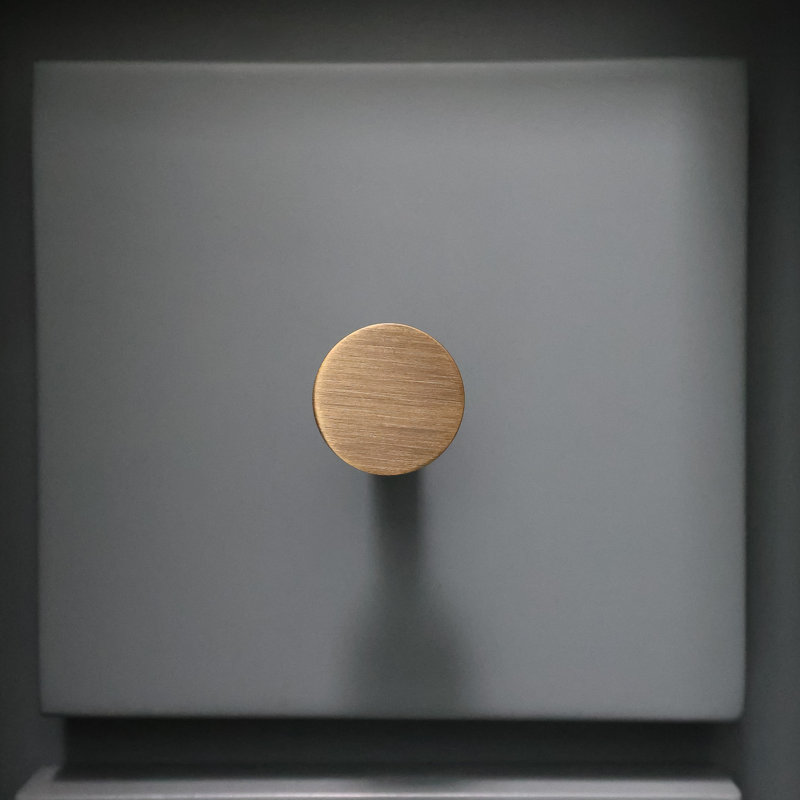 Knurled Circle Knob, Aged Brass