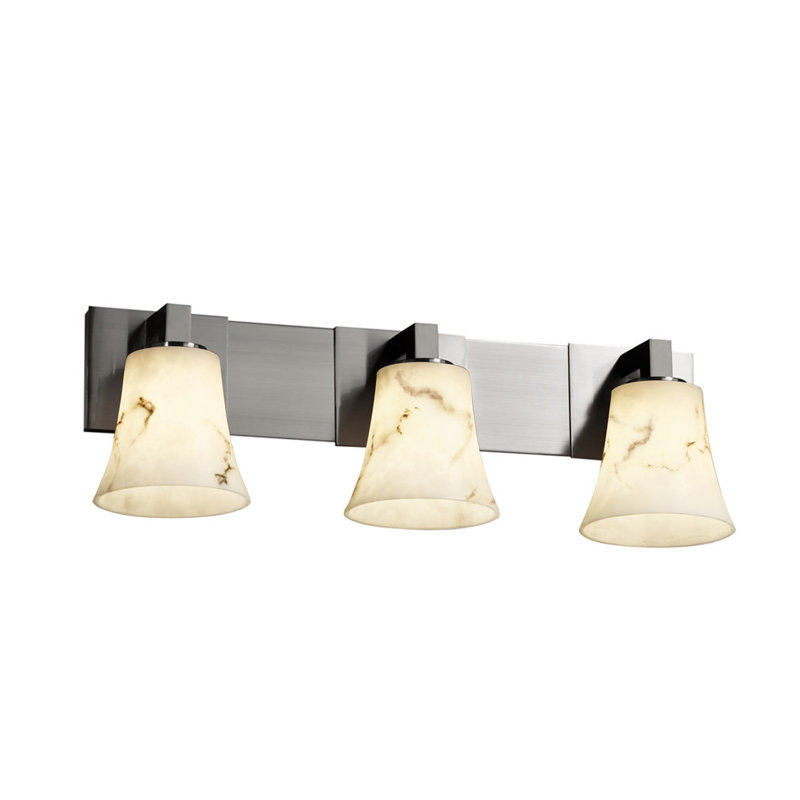 Éclairage pour meuble-lavabo de salle de bain 3 lumières Figgs, Ovale, Nickel brossé