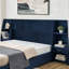 Base de lit plateforme avec rangement moderne avec tête de lit en velours brillant et tablettes intégrées-401291141