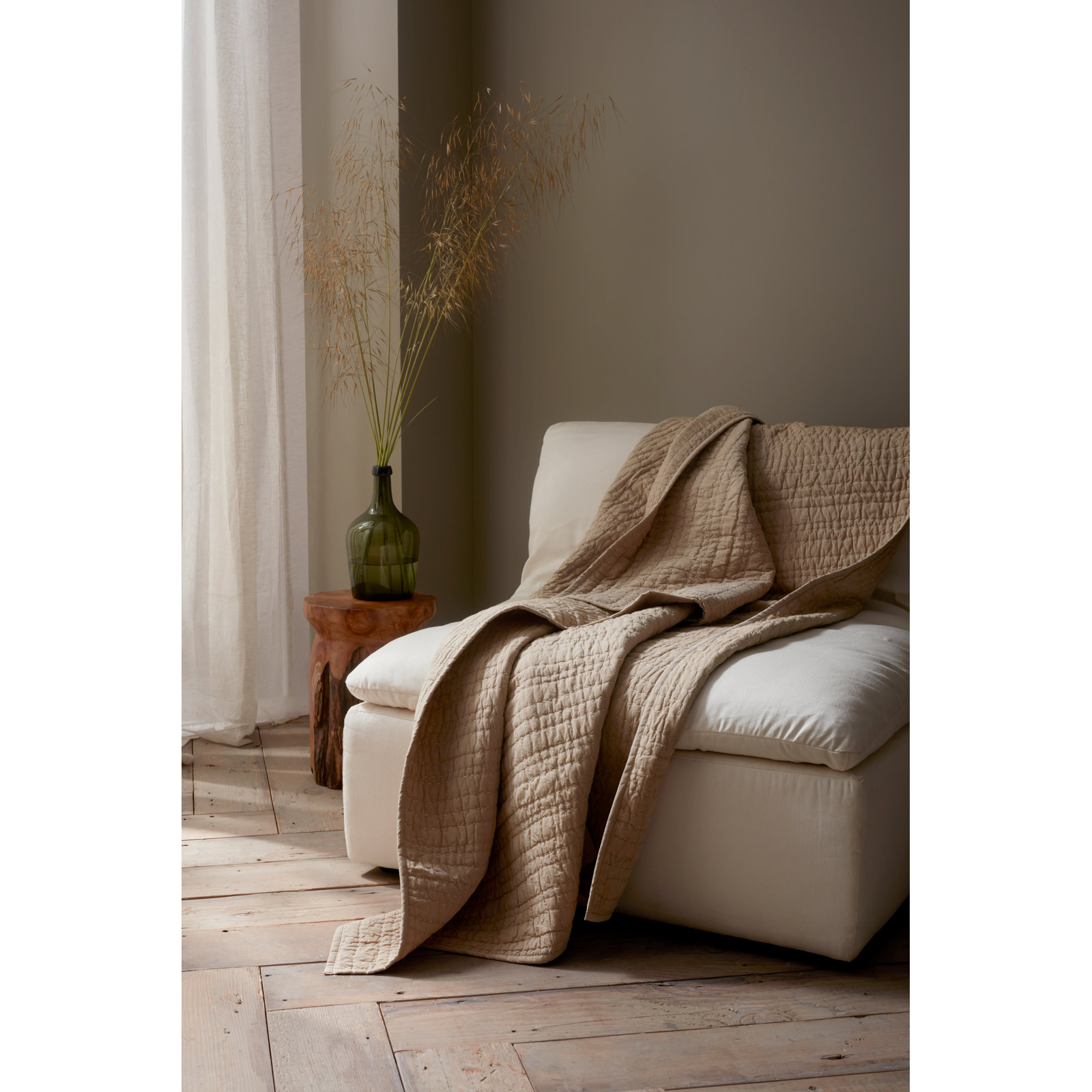 Channel Handstitched Organic Organic Percale Quilt, Hazel Chambray, Twin Quilt
