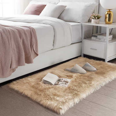 Faux Sheepskin Indoor Rug