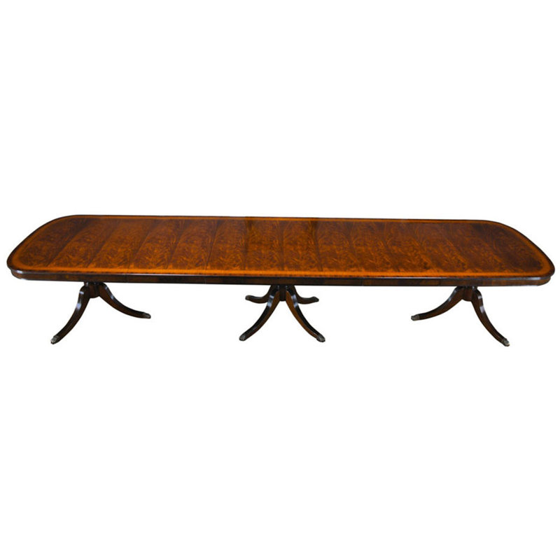 Table de salle à manger en bois d'acajou massif Cearley