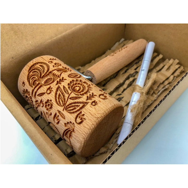 Stodola Beech Wood Embossed Rolling Pin