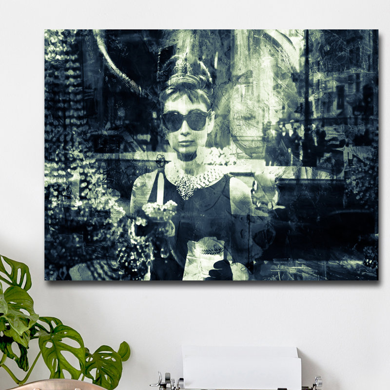 Audrey Hepburn - Impression d'art graphique sur verre, H 16 po x l 24 po x P 1,5 po