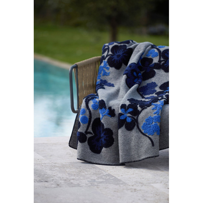Isotta Throw Blanket, White/Pearl/Camel/Walnut