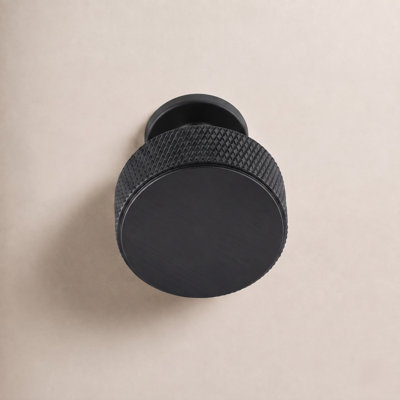 Kent Knurled Round Cabinet Knob