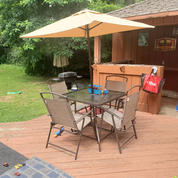Funnell 4 - Person Metal Patio Dining Set with Square Table and Market Umbrella - Brown