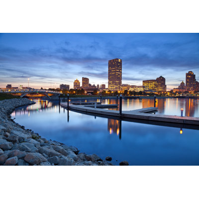 Christionna " City Of Milwaukee Skyline "
