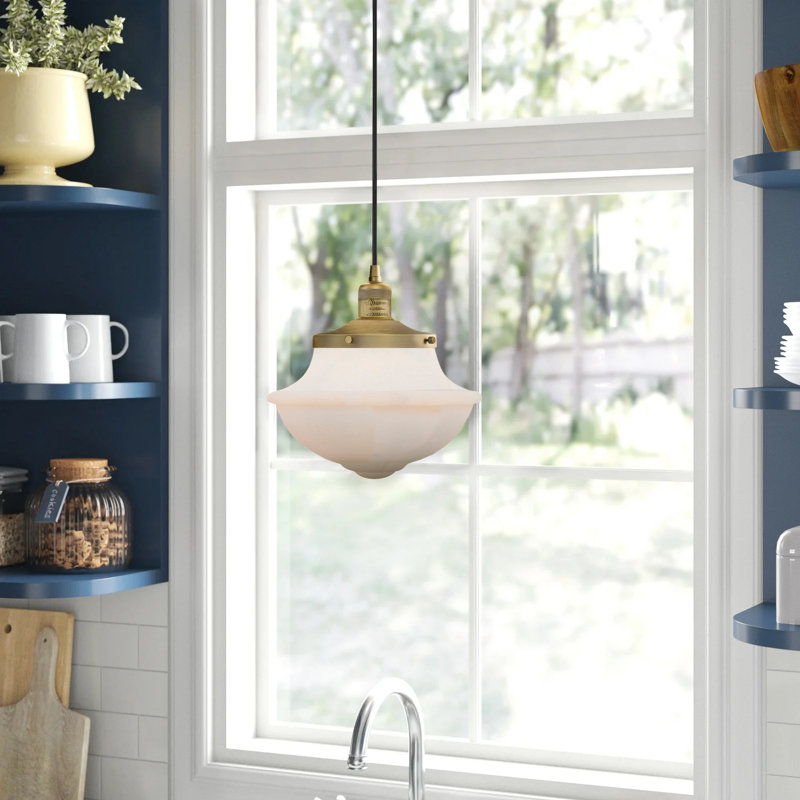 Luminaire suspendu simple à 1 lumière Baptiste, Ampoule DEL 6 watts Vinage, Blanc mat, Laiton brossé