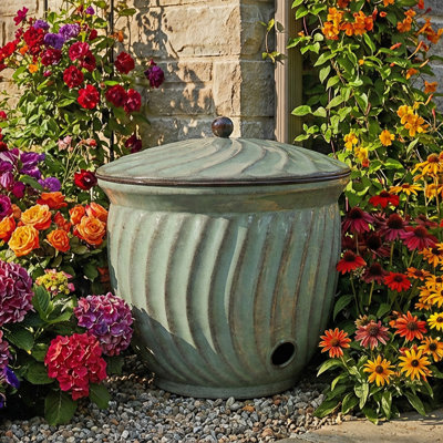 19.5" Metal Decorative Garden Hose Holder Pot with Lid - Green