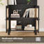 Bibliothèque à 5 niveaux avec portes en noir, grand rangement pour les livres et les collections personnelles, grandes portes en bois, décor de plantes noires