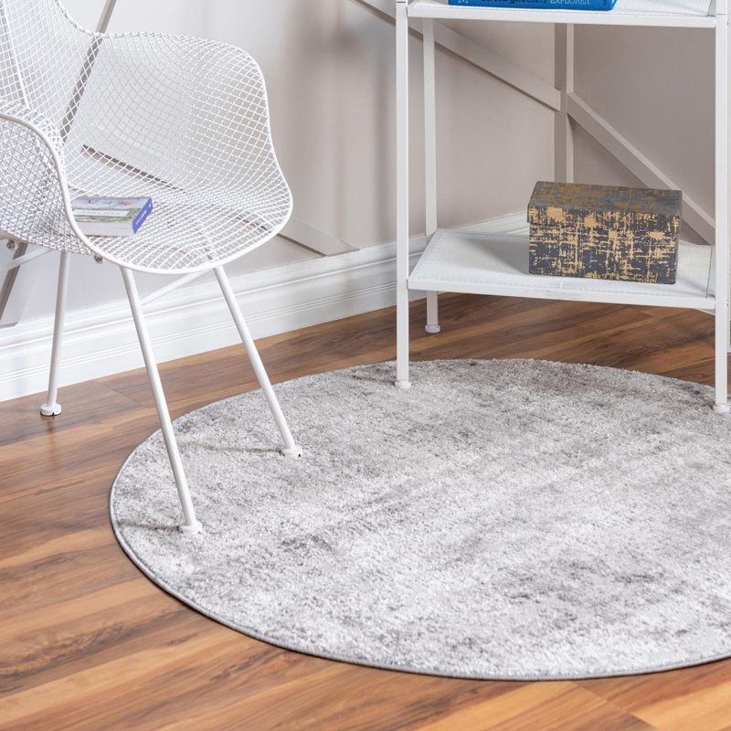 Tapis gris, Rond 7 pi 10 po