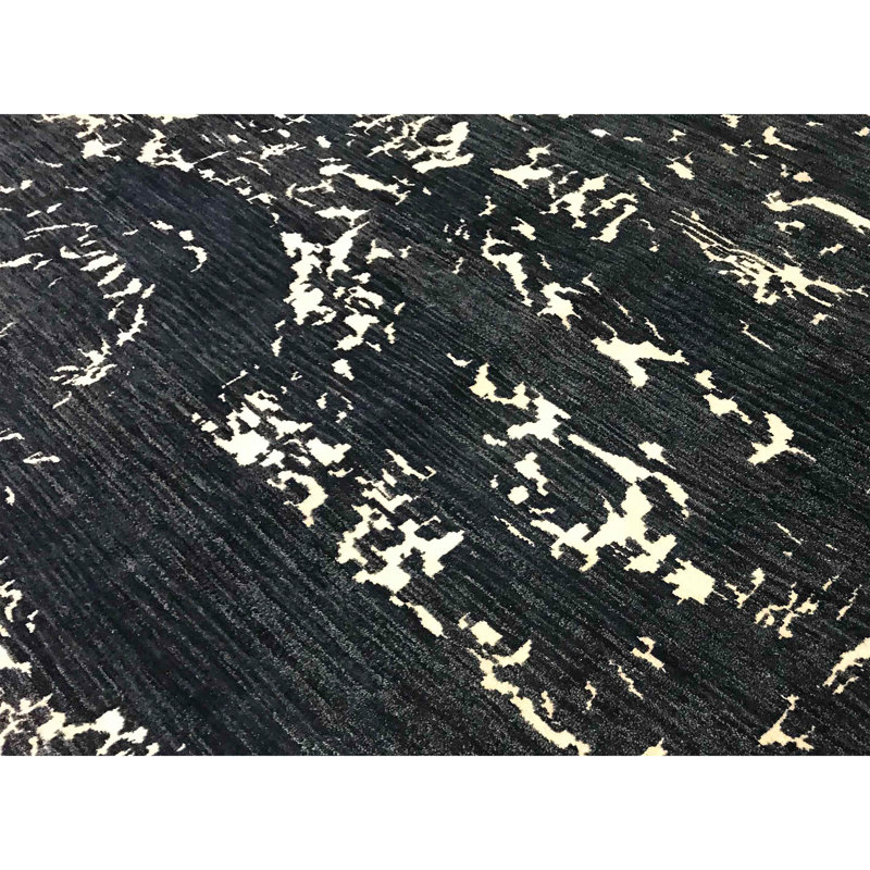Tapis bleu foncé et argent noué à la main de haute qualité