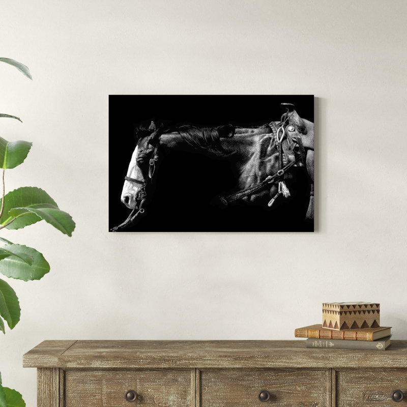 Bulldogger à tête chauve, H 20 po x l 30 po x P 1,25 po