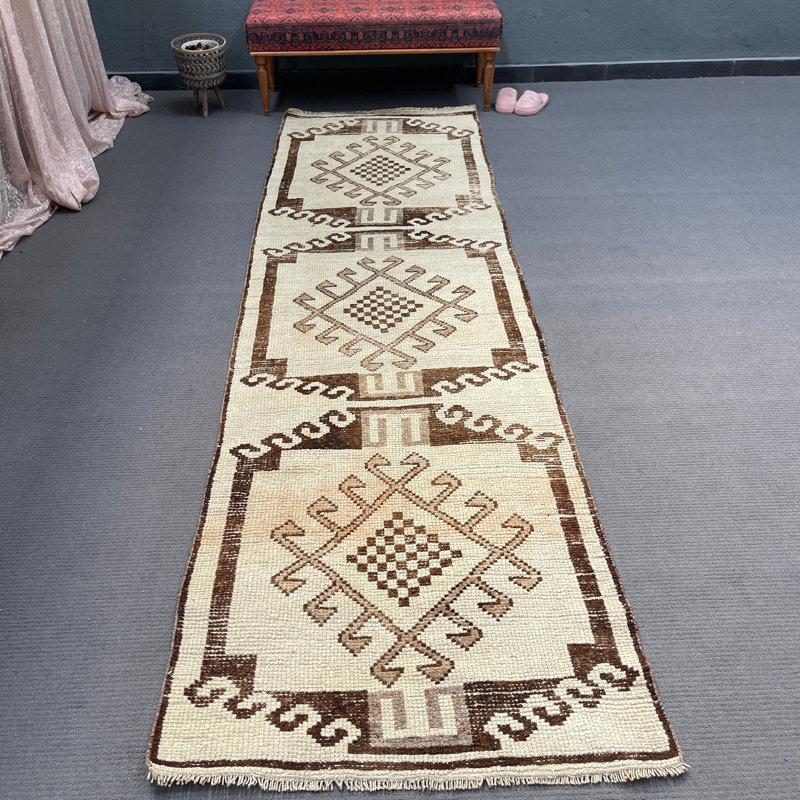 3.2x11.1 Ft Beige Wool Runner Rug, Traditional Geometric Pattern