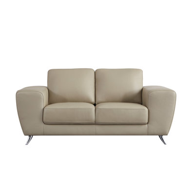 Holsworthy Upholstered 71'' Loveseat