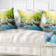 Coussin de plage eau de plage sous un coussin soleil brillant-123282250