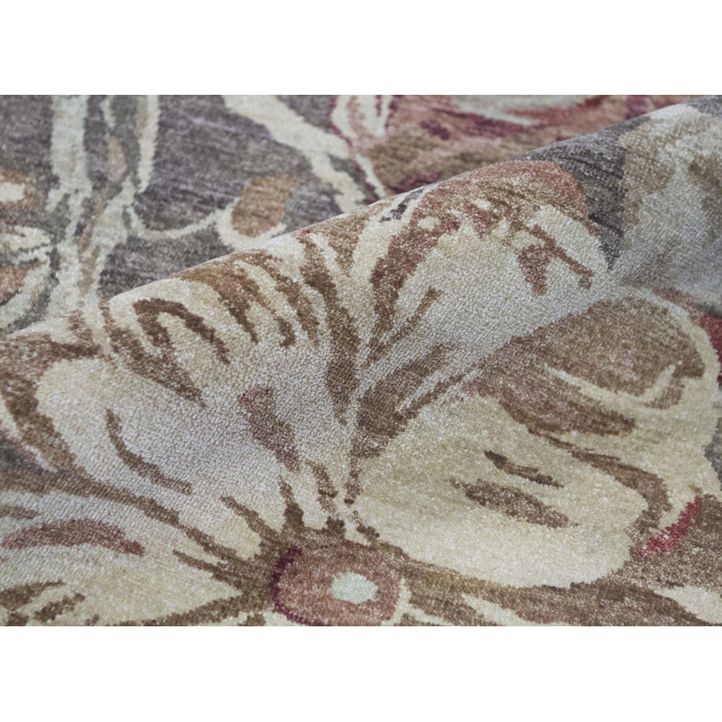 Tapis brun de haute qualité noué à la main
