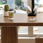 Bureau d'angle en bois massif en forme de L-1014679429