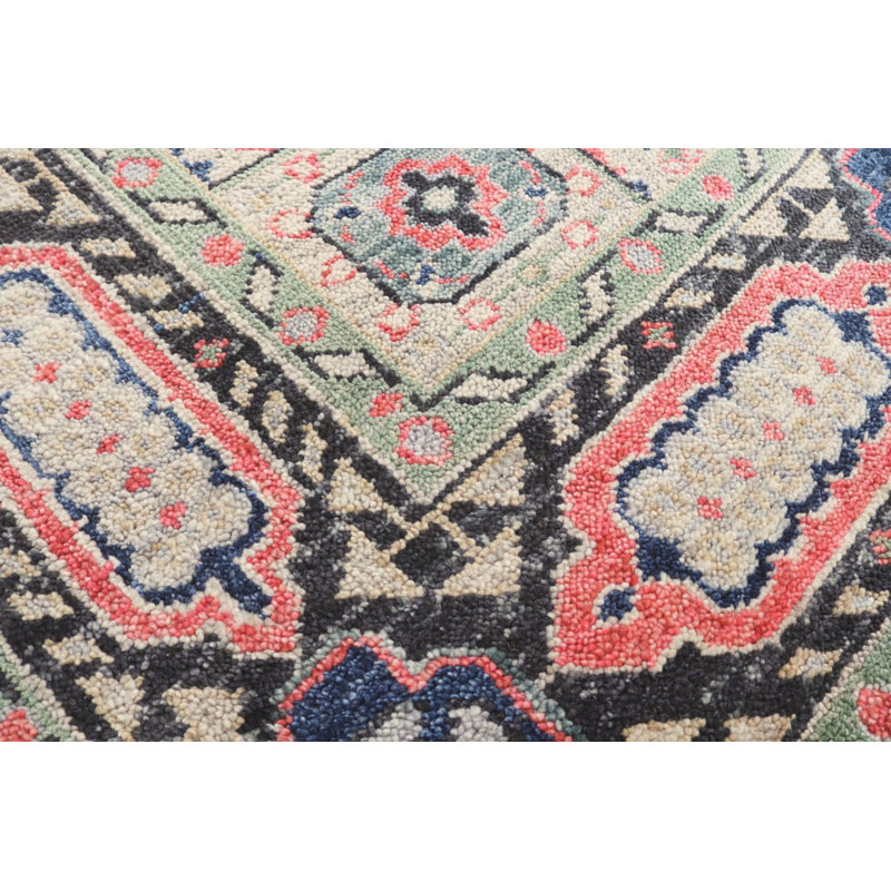 Tapis vert nouvel an unique 9 pi 9 po x 14 pi 1 po One-of-a-Kind