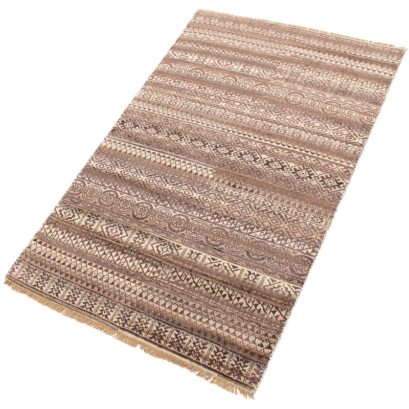 Tapis unique en laine noué à la main de style marocain des années 2010 de 4 pi 11 po x 7 pi 11 po brun foncé Alisabeth