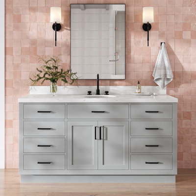 Base de meuble-lavabo simple en bois massif de 66 po Osoria
