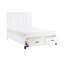 Grand lit plateforme avec rangement, option bois blanc pour l'ambiance