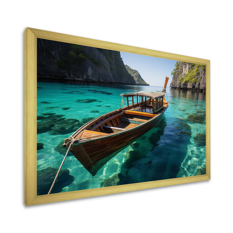 Boat On Phi Phi Islands Beaches - Nautical & Beach Wall Decor, Cadre doré simple, H 34 po x l 44 po x P 1,5 po