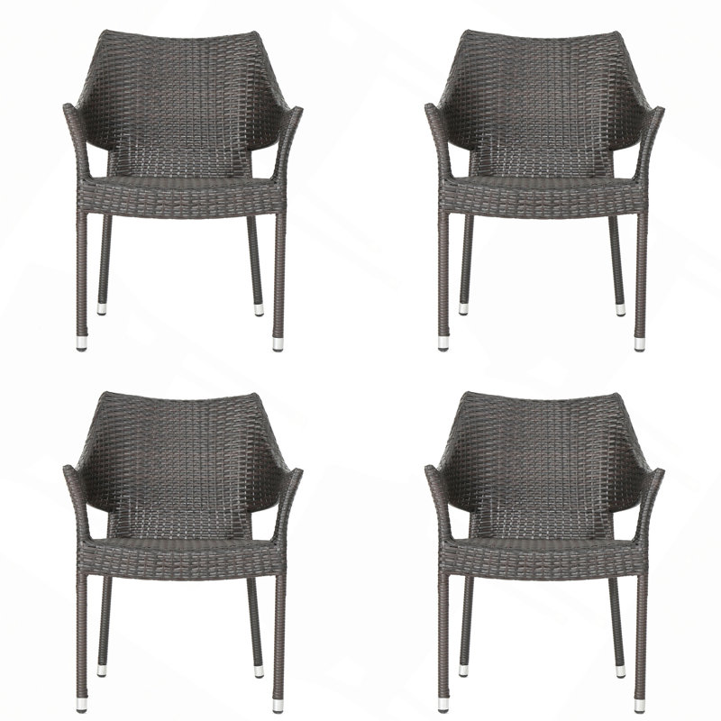 Chaise d'extérieur en résine
