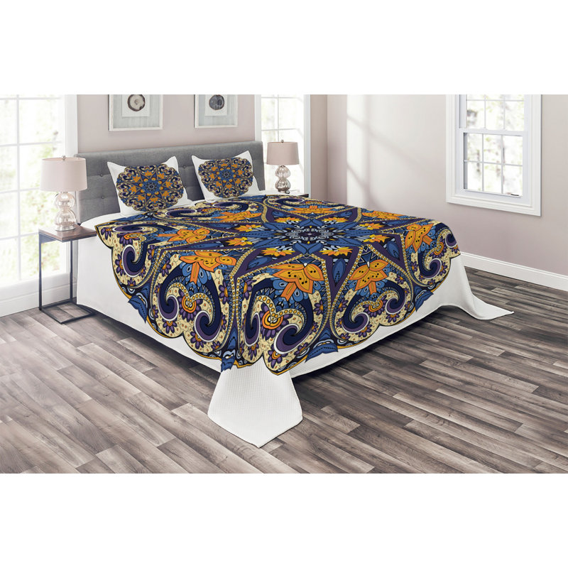 Puppy Eclectic Polyester Floral Coverlet, Queen Bedspread + 2 Shams