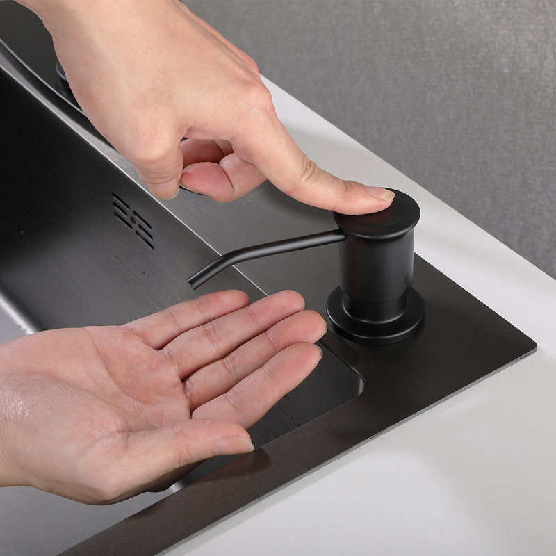Distributeur de savon Byrn, Noir mat