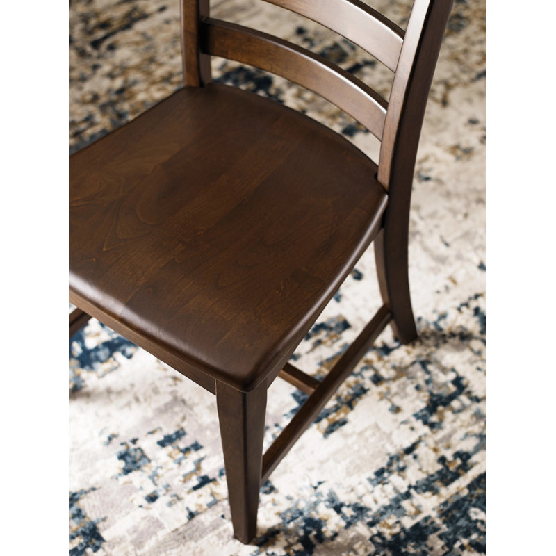 Chaise Lombaire, Moka