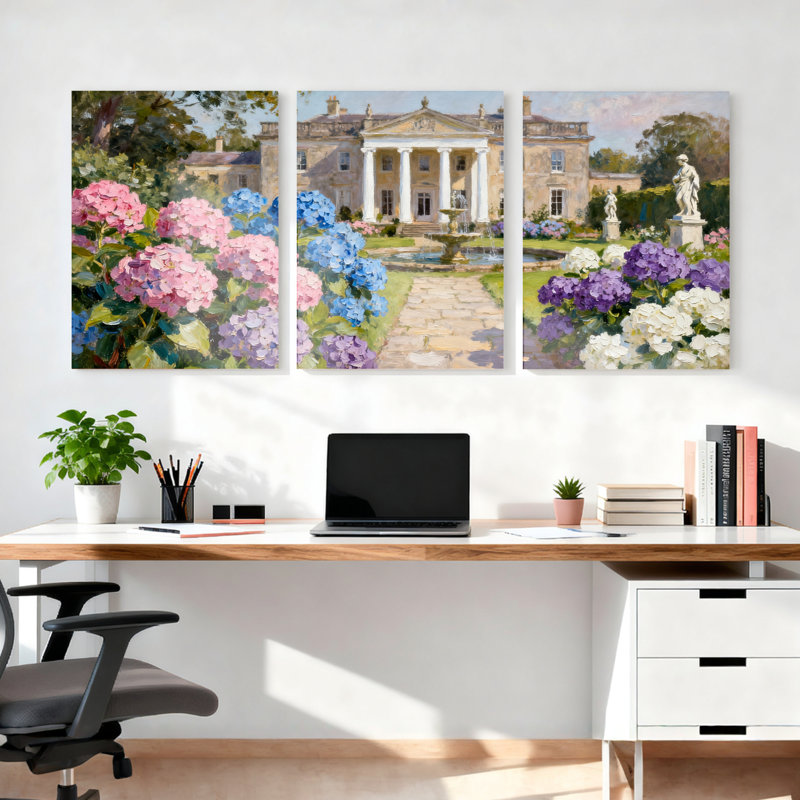 Ensemble de 3 tableaux sur toile tendue « Maison de maître avec jardin d'hortensias »., H 18 po x l 36 po