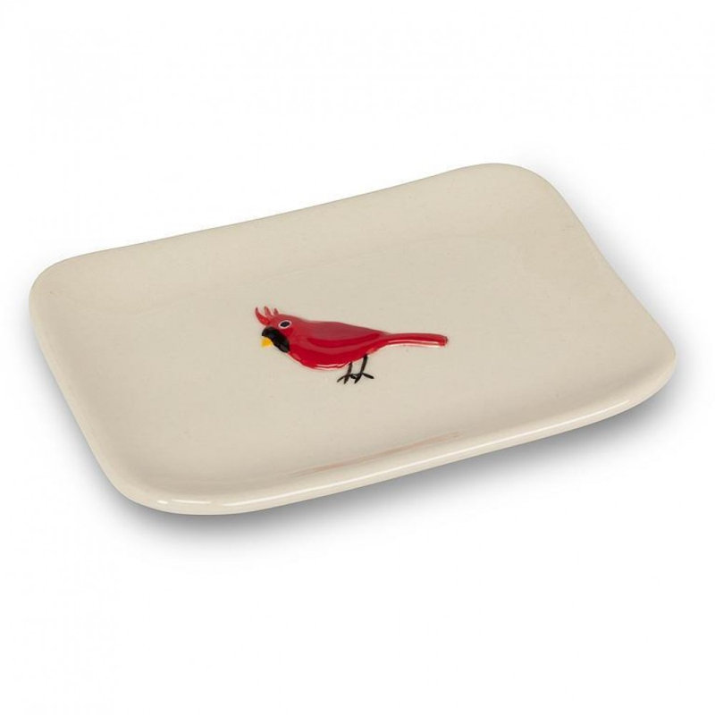Cardinal sur une petite assiette rectangulaire