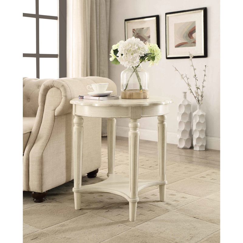 Table d'appoint ronde blanche antique classique avec tablette ouverte en bas pour le rangement, style français, diamètre 62 cm (24,5 pouces), décoration intérieure
