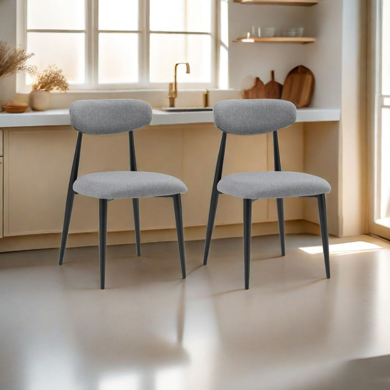 Chaise Ibe, Gris