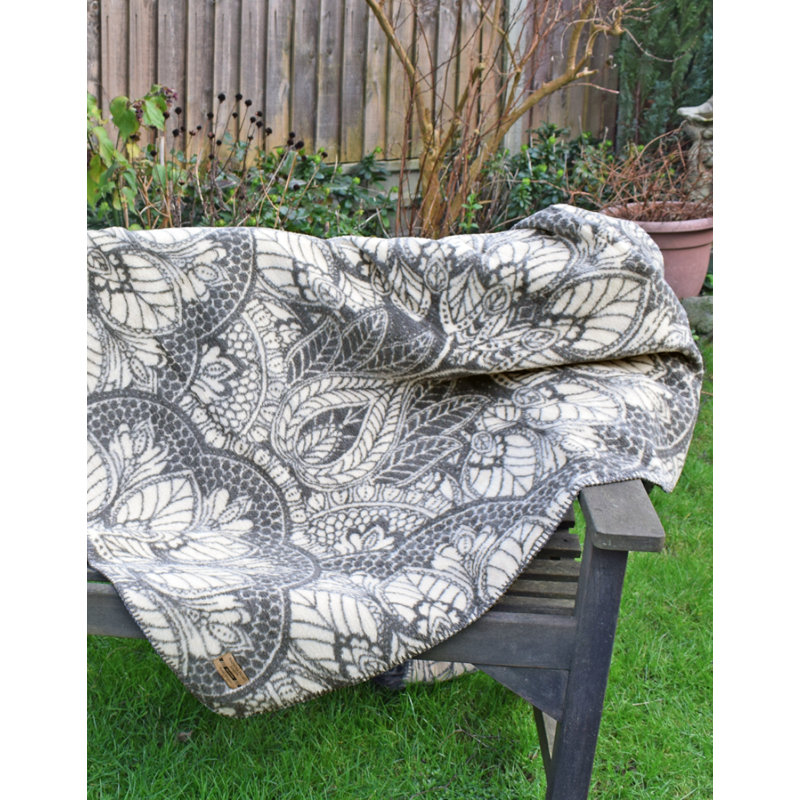 Callandra Throw Blanket