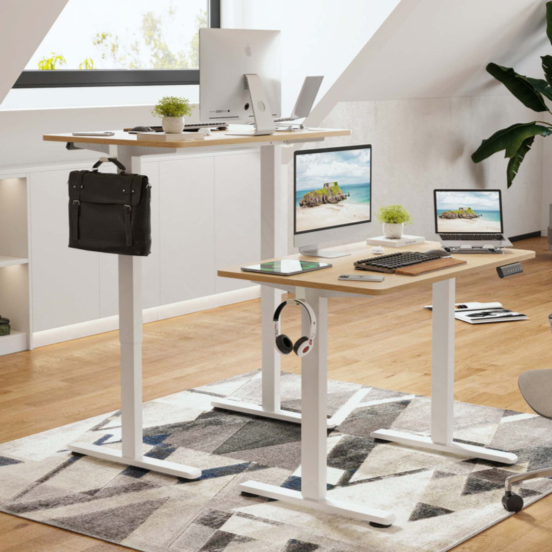 Bureau de travail électrique à hauteur réglable, H 47 po x l 40 po x P 24 po, Naturel / Blanc