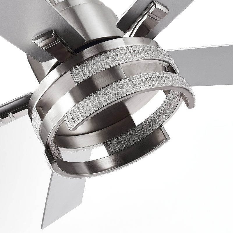 Ventilateur de plafond 52 po à 5 pales en cristal DEL avec télécommande et ensemble d'éclairage inclus, Nickel satiné