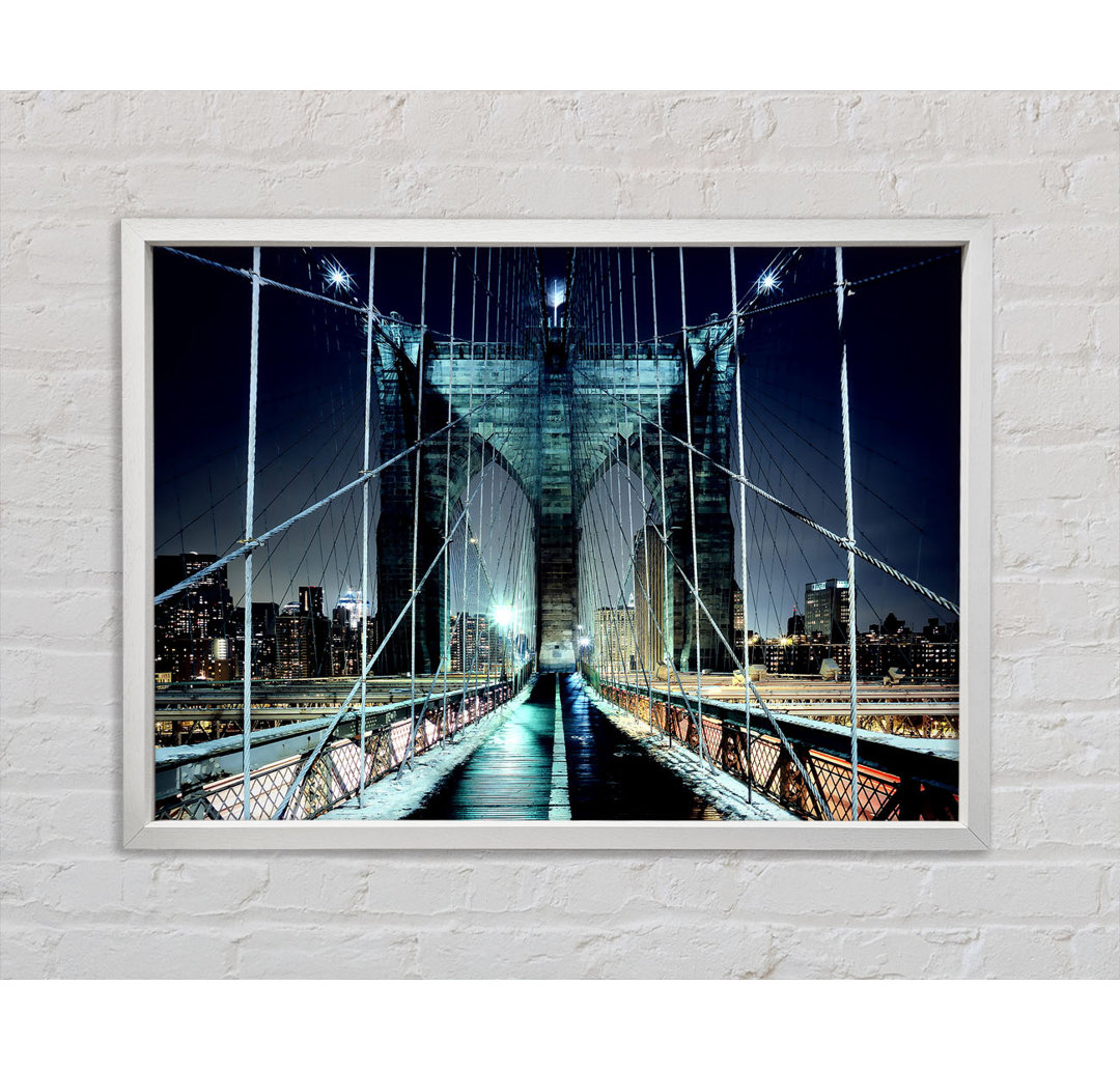 Brooklyn Bridge Walkway - Einzelner Bilderrahmen Kunstdrucke auf Leinwand