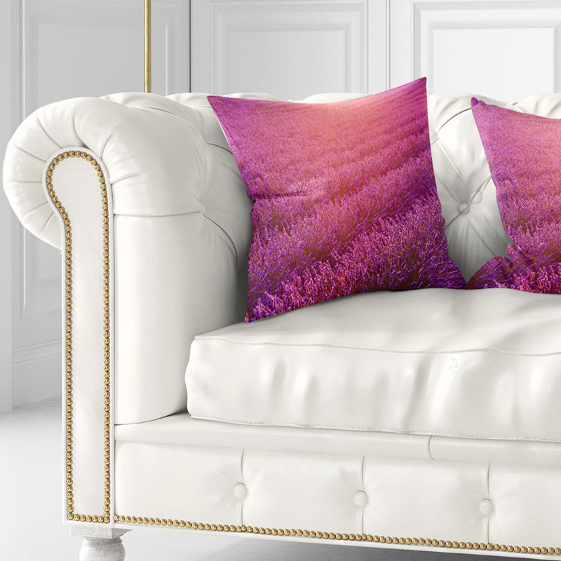 Champ de lavande et rayon de lumière - coussin à imprimé floral, 16 po x 1 po, Coussin décoratif