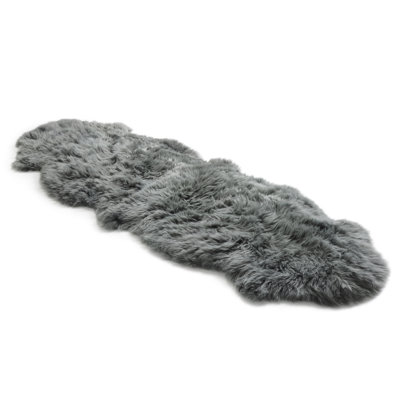 Novelty 60 cm x 180 cm Sheepskin Shag