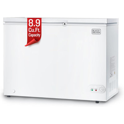 BLACK+DECKER 8.9 Cu. Ft. Chest Freezer, Deep Freezer with Top Opening, Freezer Chest with 2 Removable Storage Baskets, Mechanical Temperature Control, Manual Defrost, R600a Refrigerant, BCF890E,White