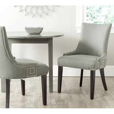 Chaise d'appoint rembourrée Aleshia en bleu clair