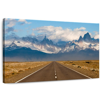 Mehar Road To El Chalten Village